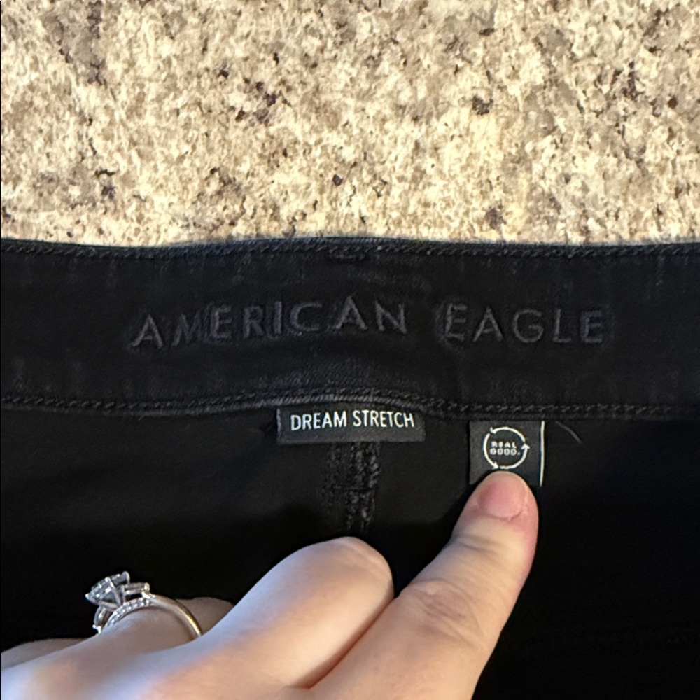 American Eagle Outfitters Dream Stretch Black Jeans - Picture 2 of 5